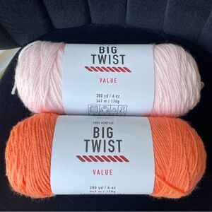 NEW Yarn Coral & Baby Pink